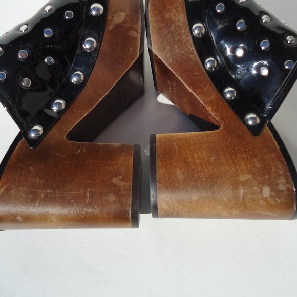 SIZE 36.5. MARC by MARC JACOBS “Dylan” wooden clogs. - Picture 15 of 16